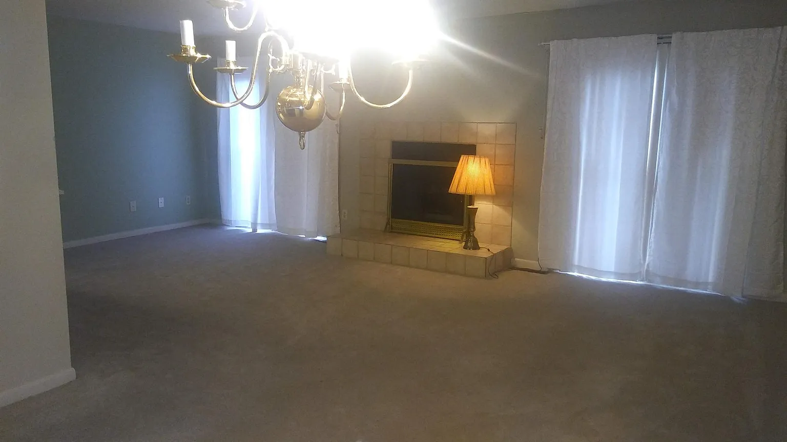 926 Morningstar Dr photo 1