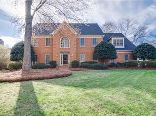 1915 Falmouth Dr, Greensboro, NC 27410