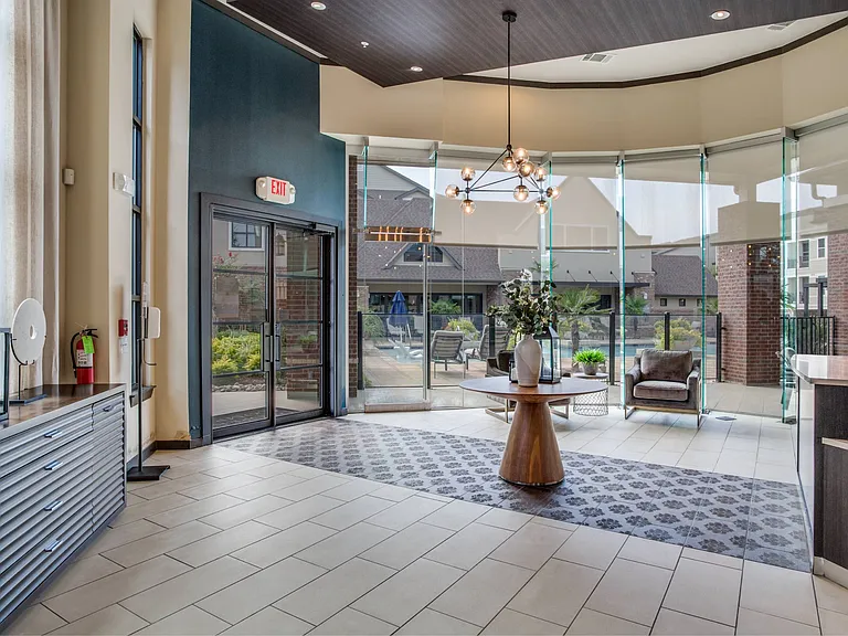 Park Central at Flower Mound — Photo 41