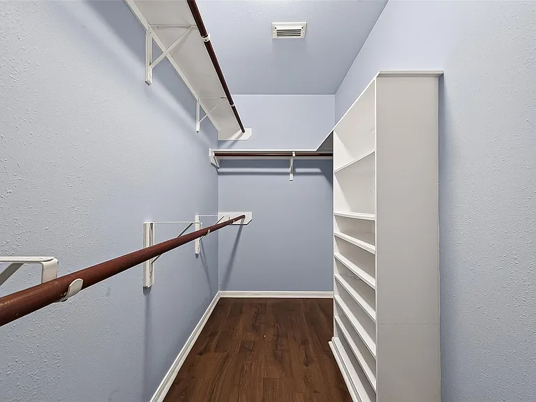 9323 Eaglewood Shadow Ct — Photo 19