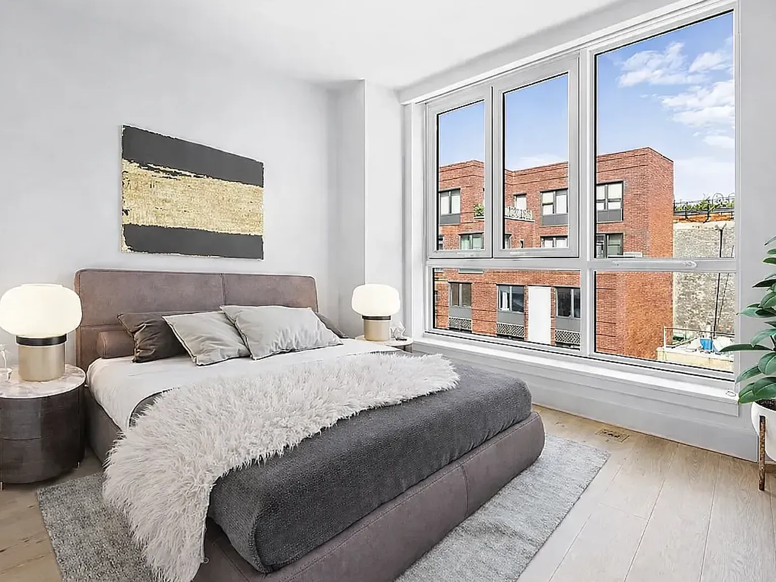 251 East 2nd Street — Photo 2