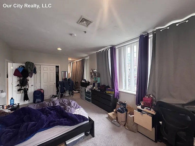 15 Pearl St #5 — Photo 10