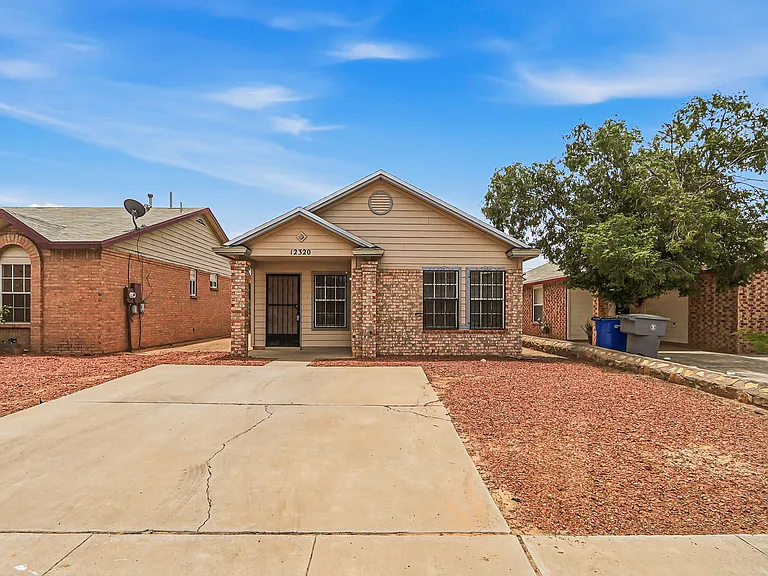 12320 Robert Dahl Dr — Photo 1