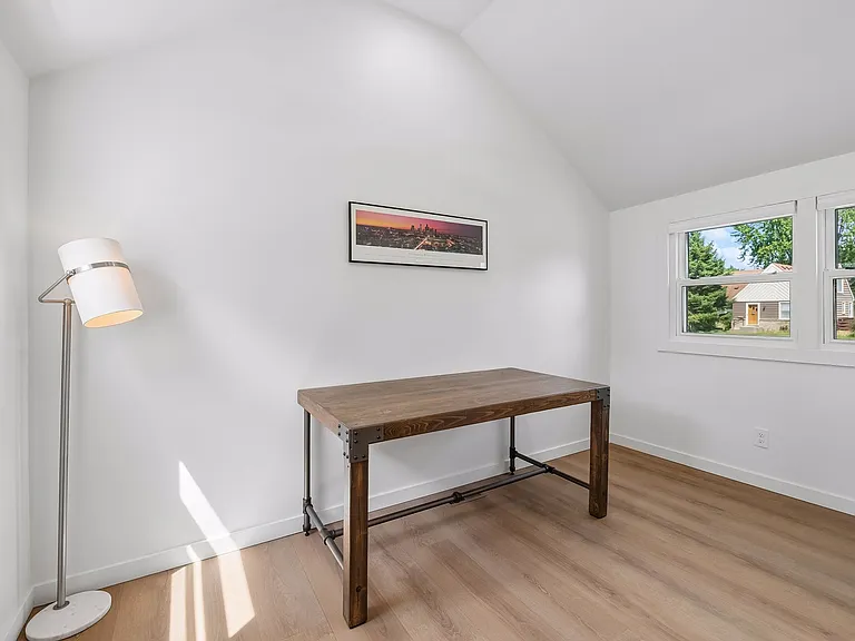 8440 Wentworth Ave S — Photo 19