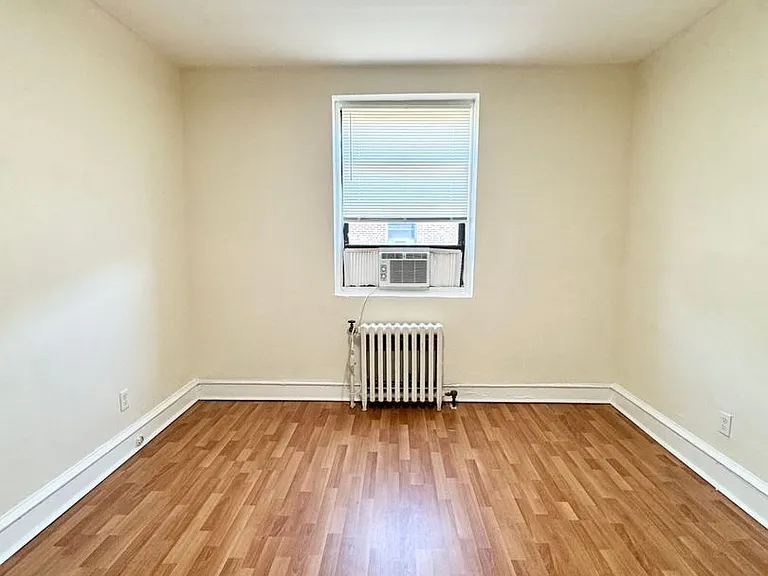 Fieldview Apartments — Photo 8