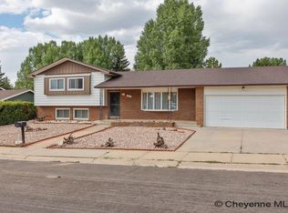 1521 W Hill Rd, Laramie, WY 82072