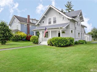 314 5th St SW, Puyallup, WA 98371