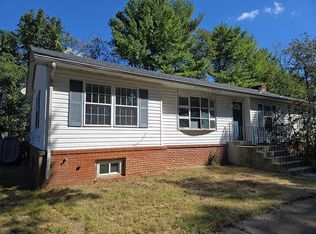 6304 Leapley Rd, Upper Marlboro, MD 20772