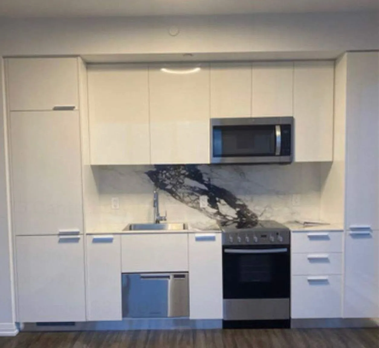 2 bed, $2,900 — Photo 3