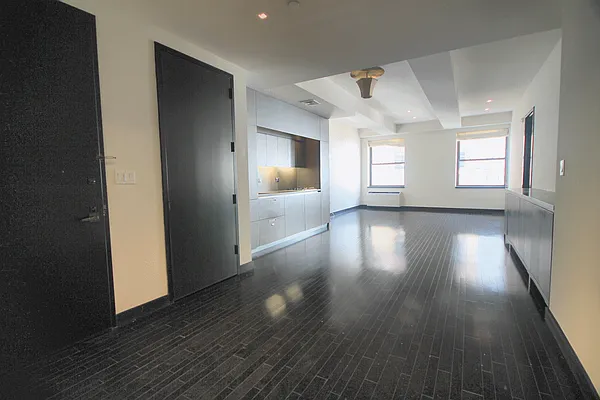 Rented by Kian Realty | media 2