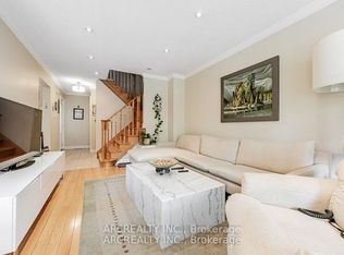 49 White Blvd, Vaughan, ON L4J 5Z4