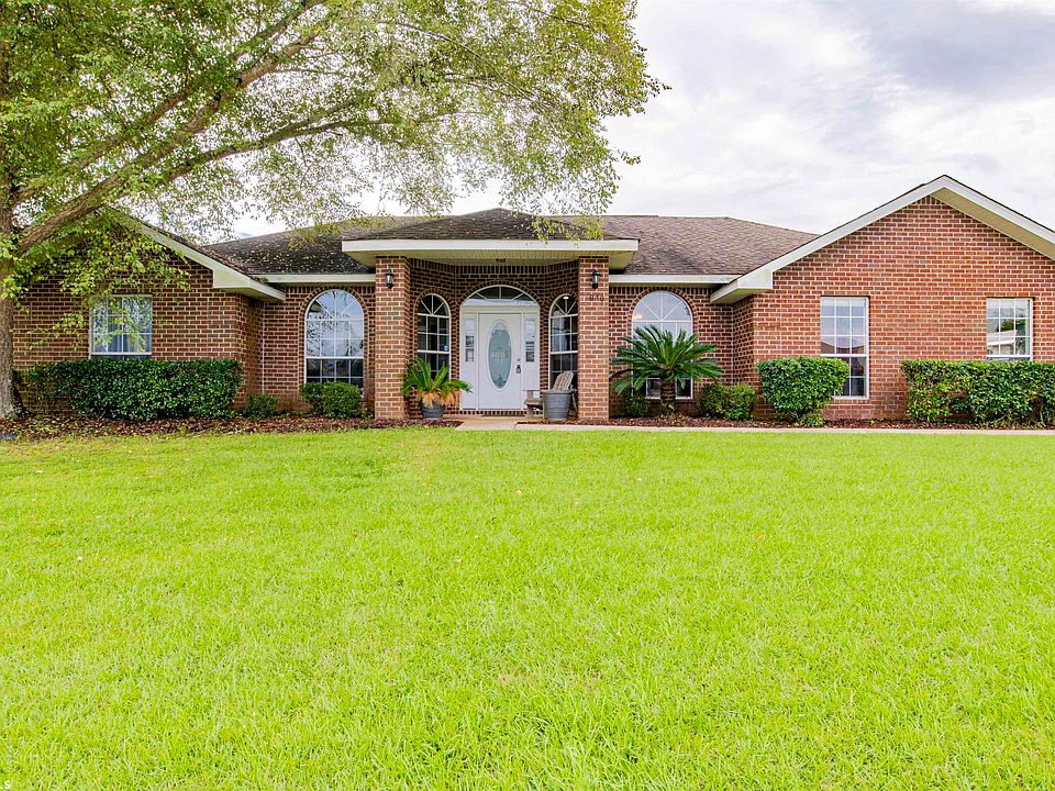 1st image of 1040 Destin Ave