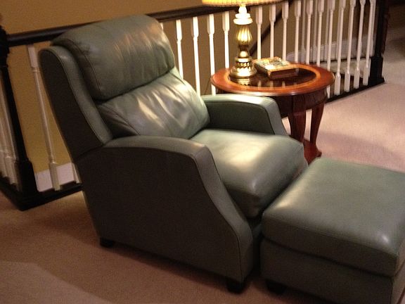 Main floor living room