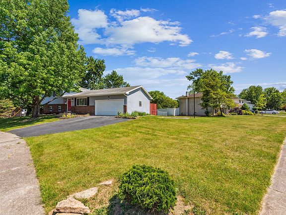 3rd image of 285 Muskingum Dr