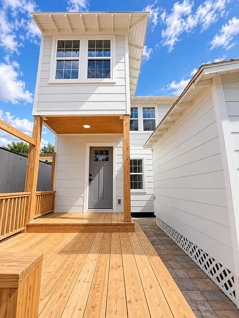 1 bed, 1.5 bath, 900 sqft, $1,850 — Photo 1