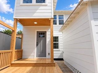 3913A Pease St #A, Houston, TX 77003