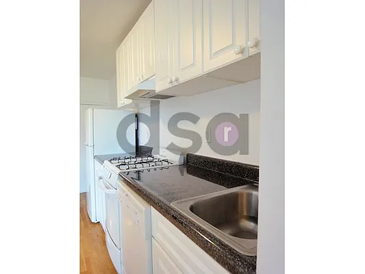 Rented by DSA Realty | media 14