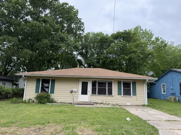 2022 S Walnut St, Sherman, TX 75090
