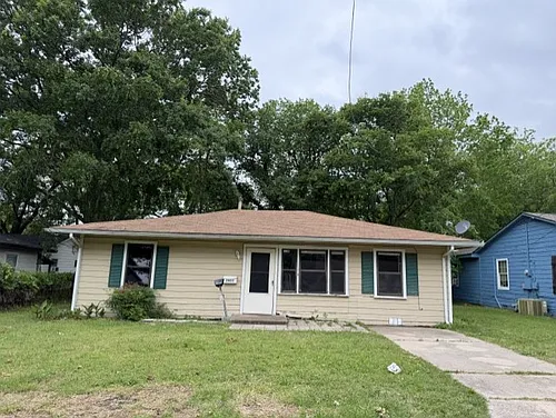 2022 S Walnut St Photo 1