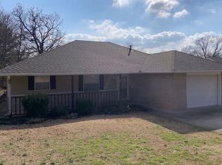 201 Teakwood Dr, Poteau, OK 74953