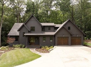 299 Mountain Brook Trl, Brevard, NC 28712