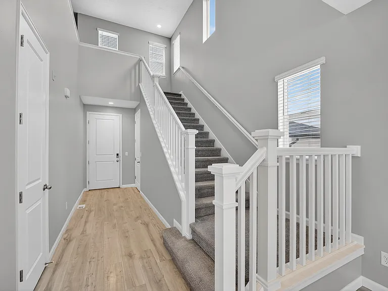 2123 N Wild Hyacinth Dr — Photo 2