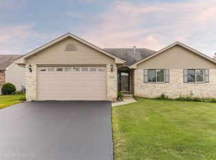 2902 Marilyn Dr, Joliet, IL 60432