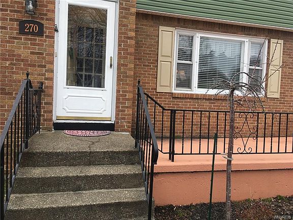 2nd image of 270 Parkwood Ave