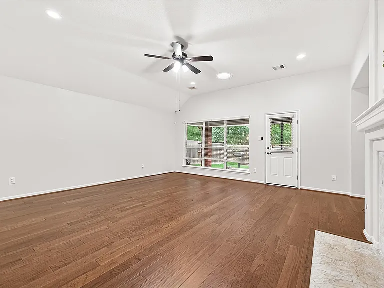 94 S Regan Mead Cir — Photo 14