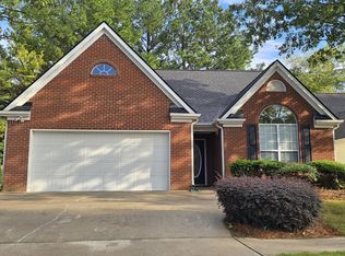 2 Mill Ridge Pl, Newnan, GA 30263