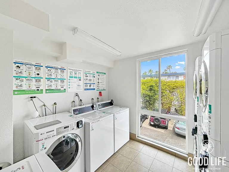 4860 Rolando Ct #10 — Photo 9