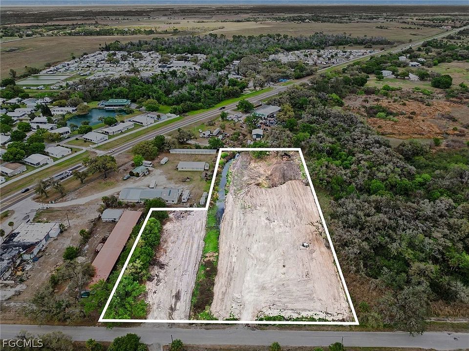 1st image of 1097 Marshall Field Rd