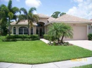 9070 Pumpkin Rdg, Port St Lucie, FL 34986