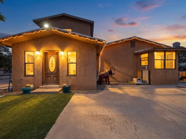 1241 S Hill Rd, Bernalillo, NM 87004