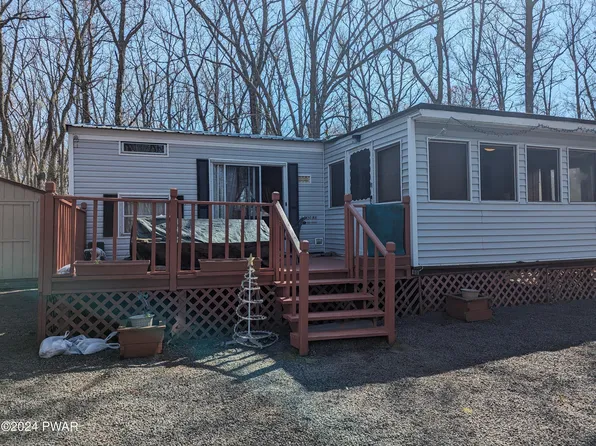 3911 Aztec Dr, Shohola, PA 18458