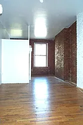 Rented by Tower Brokerage