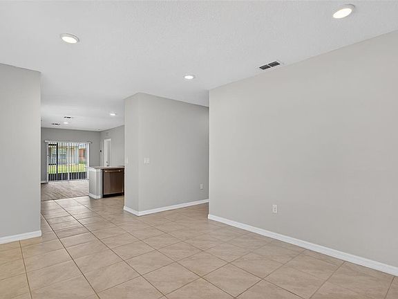 5th image of 349 Honey Bell Rd
