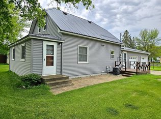 201 5th Ave SE, Perham, MN 56573