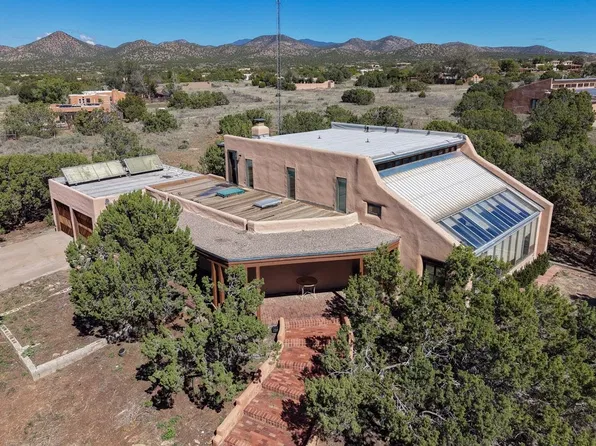 7 Verano Dr, Santa Fe, NM 87508