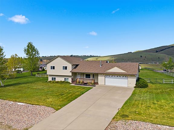 2nd image of 3534 Rodeo Rd
