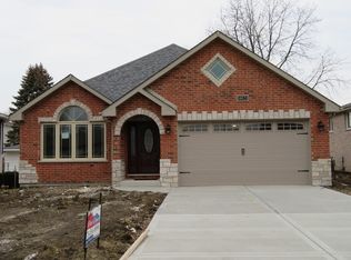 10521 S 81st Ct, Palos Hills, IL