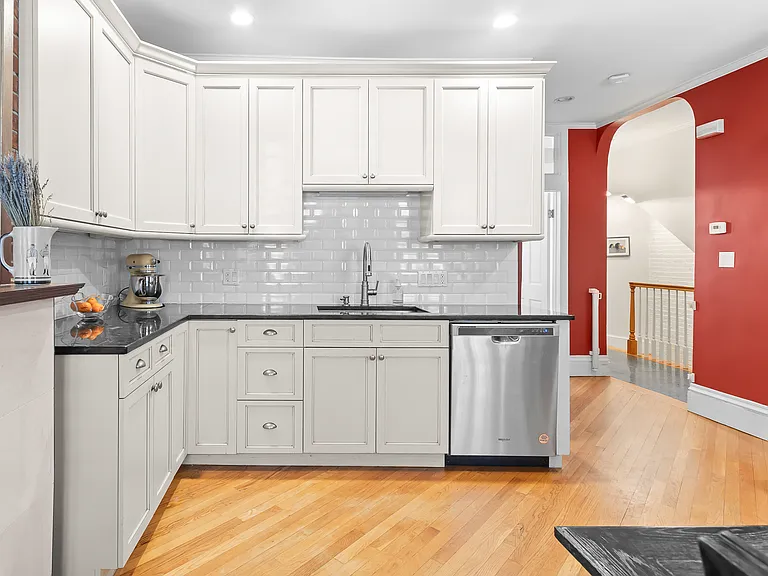 466 Shawmut Ave #1 — Photo 10