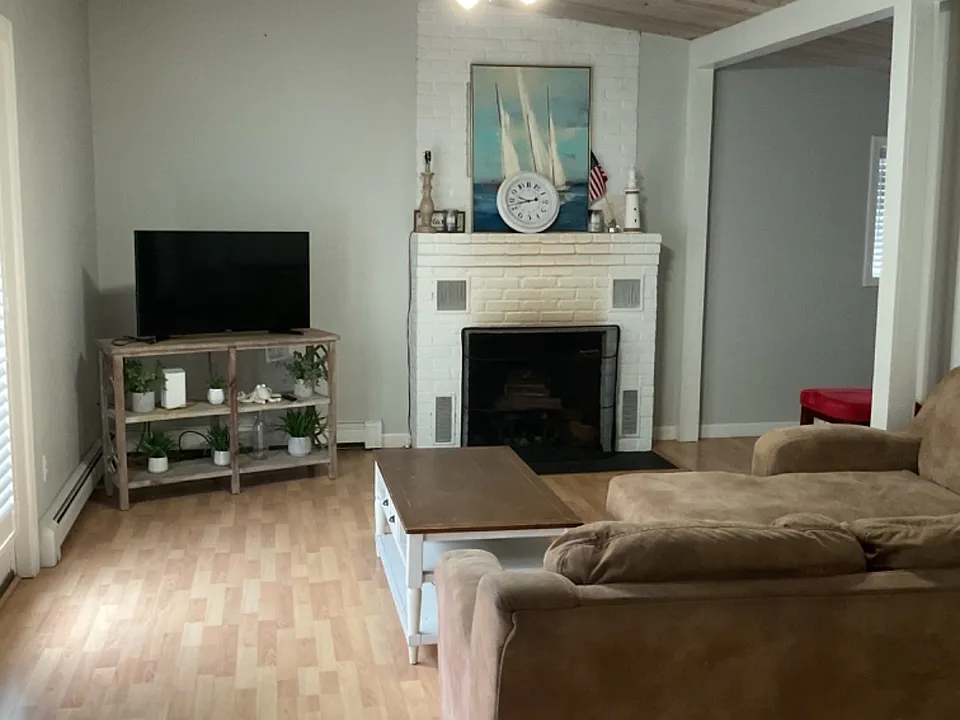 44 Falmouth Heights Rd #1