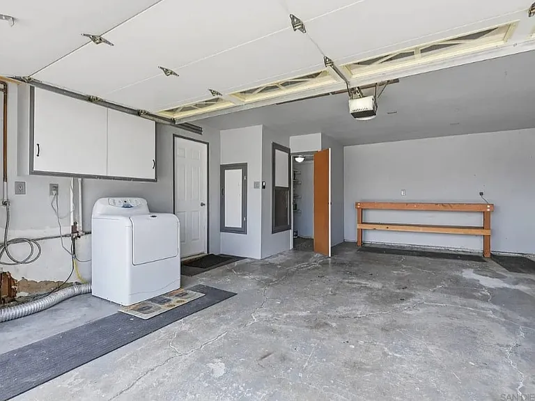 936 Spinel Ave — Photo 8