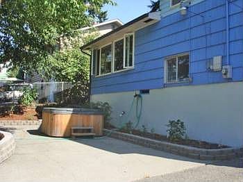 2nd image of 1618 S Mason Ave