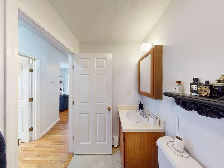 122 Berkshire St #7 — Photo 6
