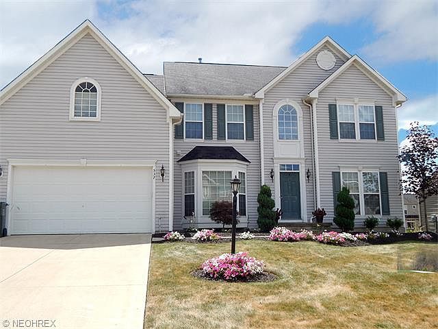 1st image of 537 Weatherstone Dr