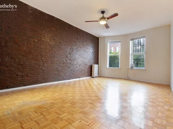 234 East 14th Street image 2 of 10