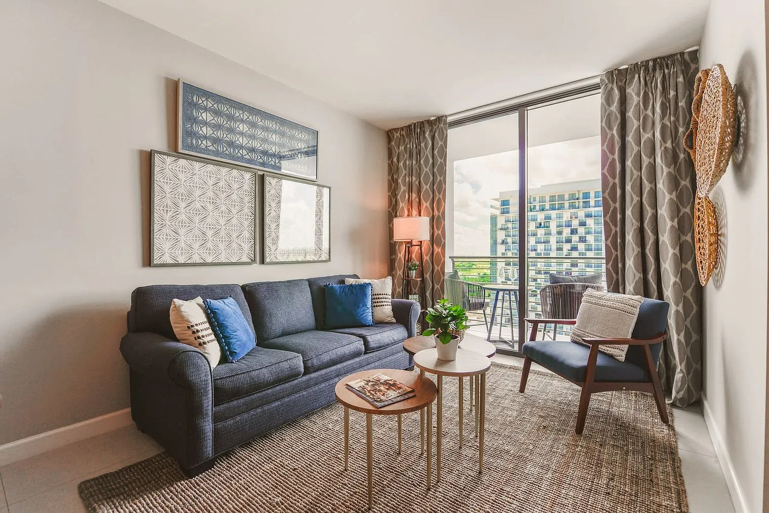 1 bed, 1.0 bath, 645 sqft, $3,515 — Photo 1