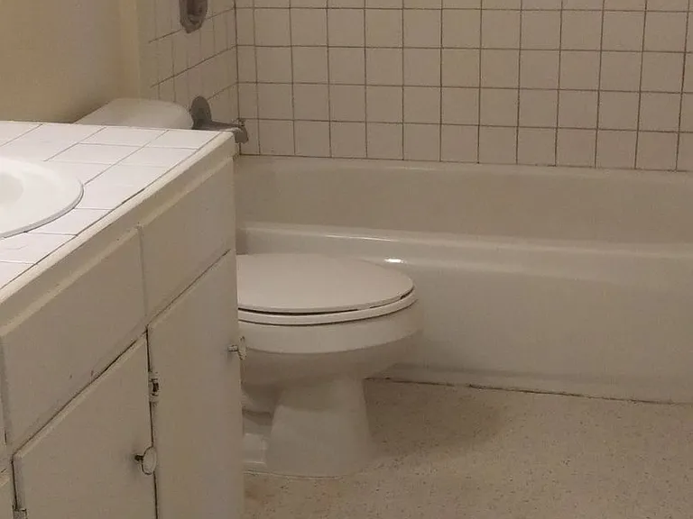 222 Jefferson St — Photo 7